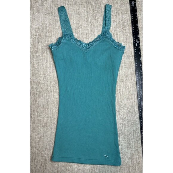 Abercrombie & Fitch Tops - 2000’s Abercrombie & Fitch Y2K Long Tank Top Cami Lace Straps Ribbed Shelf Bra